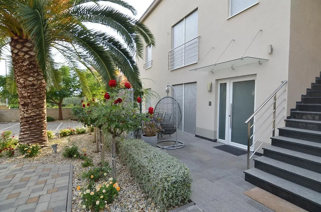 Apartment Villa Diana Zadar