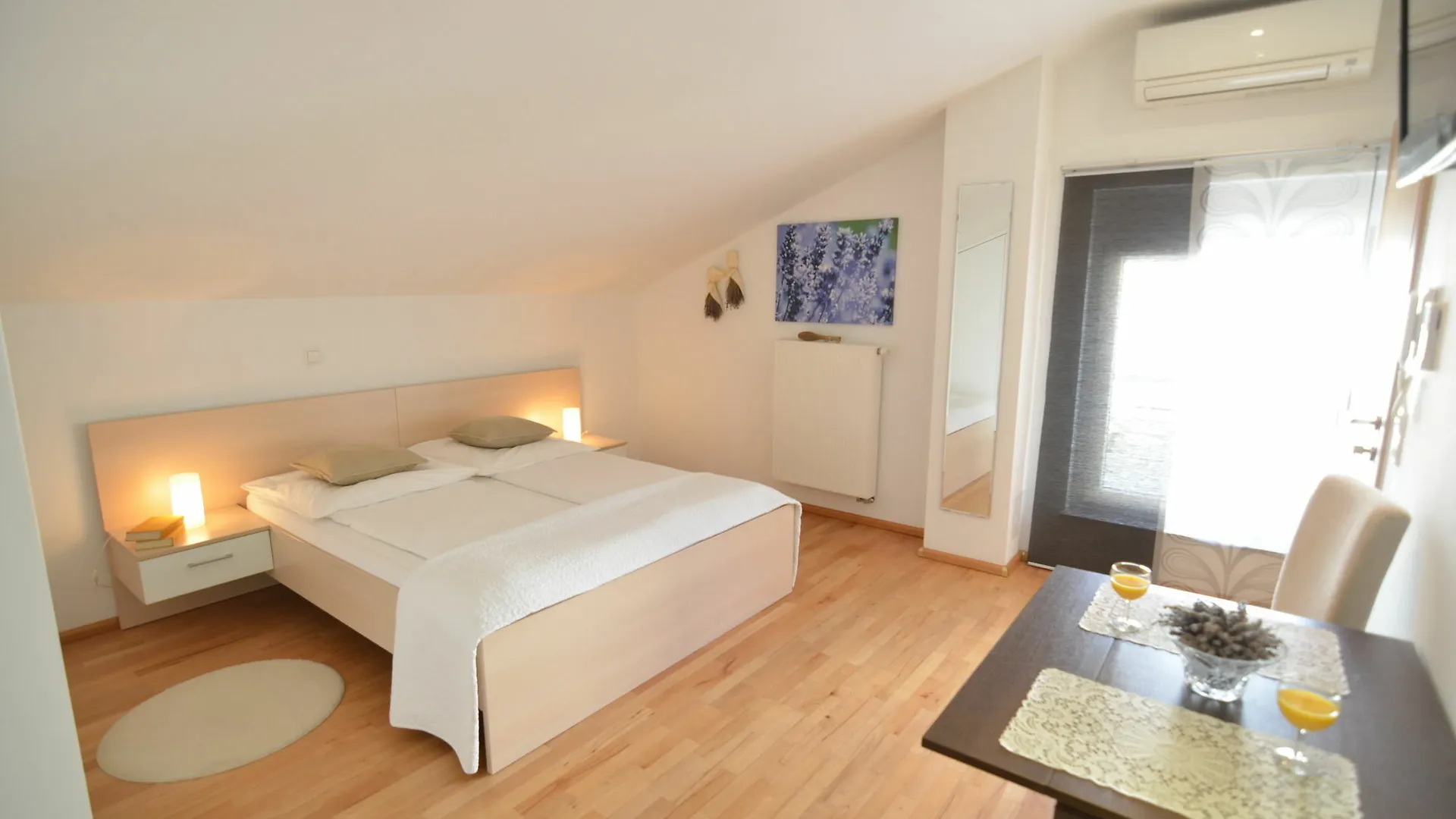 Villa Diana Zadar 0*,  Croatia